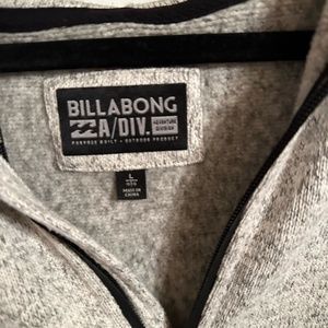 BILLABONG HOODIE LARGE